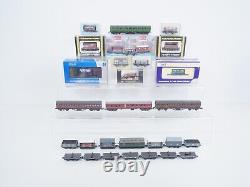 30 x N Gauge Coaches & Wagons Graham Farish, Peco etc