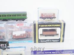 30 x N Gauge Coaches & Wagons Graham Farish, Peco etc