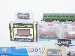 30 x N Gauge Coaches & Wagons Graham Farish, Peco etc