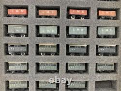 35 X Graham Farish'n' Gauge 5/6/7 Plank Wagons & Box Vans Lms Livery
