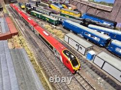 371-675 Farish N Gauge Class 220 Maiden Voyager Virgin 4 Car Unit