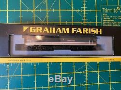 372-248 Graham Farish N Gauge Class 47/4 47550 University of Dundee