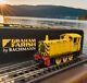 Boxed Bachmann Graham Farish 371-054 N Gauge Class 04 Shunter D2332 NCB Yellow