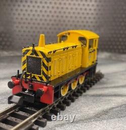 Boxed Bachmann Graham Farish 371-054 N Gauge Class 04 Shunter D2332 NCB Yellow
