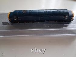 Class 40 BR Blue diesel locomotive N Gauge Graham Farish non runner