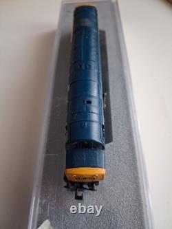 Class 40 BR Blue diesel locomotive N Gauge Graham Farish non runner
