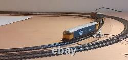 Farish 371251 N Gauge Class 50 Diesel Loco 50004'st Vincent' B. R. Large Logo
