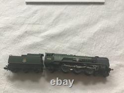 Farish 372-300 N Gauge Merchant Navy Class British India Line 35018 Locomotive
