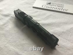 Farish 372-300 N Gauge Merchant Navy Class British India Line 35018 Locomotive