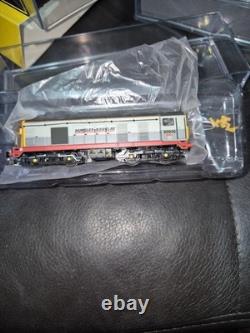 Farish N Gauge Class 20's Barclay Hunslet Weed Train