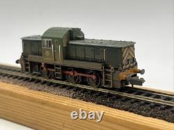 GRAHAM FARISH 372-951 N GAUGE CLASS 14 LOCO D9523 with WASP STRIPES WEATHERED MIB