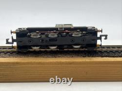 GRAHAM FARISH 372-951 N GAUGE CLASS 14 LOCO D9523 with WASP STRIPES WEATHERED MIB