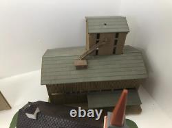GRAHAM FARISH KESTREL FALLER N GAUGE PLASTIC KITBUILT RAILWAY BUILDINGS x 30