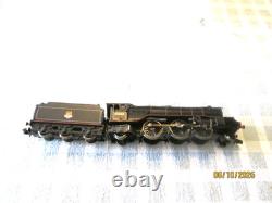 GRAHAM FARISH N GAUGE 372601- 2-6-2 V2 60807 Steam Loco & Tender-Boxed
