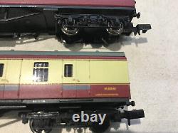 GRAHAM FARISH N GAUGE JOB LOT OF 4x VARIOUS MK1 CRIMSON & CREAM COACHES