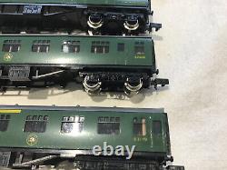 GRAHAM FARISH N GAUGE JOB LOT OF 5x VARIOUS MK1 GREEN COACHES BOXED