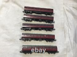 GRAHAM FARISH N GAUGE JOB LOT OF 5x VARIOUS MK1 SUBURBAN CRIMSON COACHES