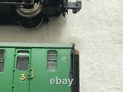 GRAHAM FARISH N GAUGE JOB LOT OF 5x VARIOUS SR GREEN BULLEID COACHES -RENUMBERED