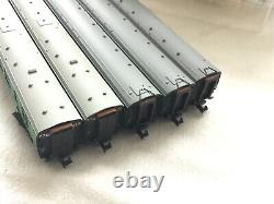 GRAHAM FARISH N GAUGE JOB LOT OF 5x VARIOUS SR GREEN BULLEID COACHES -RENUMBERED