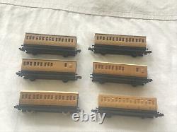 GRAHAM FARISH N GAUGE JOB LOT OF 6x VARIOUS TEAK 4 WHEEL COACHES UNBOXED