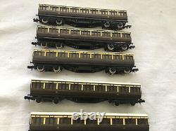 GRAHAM FARISH N GAUGE JOB LOT OF 7x VARIOUS CHOC & CREAM SUBURBAN COACHES