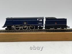 Graham Farish 1507 N Gauge Locomotive Merchant Navy BR Blue 35001 Boxed
