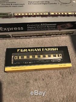 Graham Farish 370-070 N Gauge Cornish Riviera Express Digital Train Set + Extras