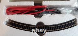 Graham Farish 370-101 N Gauge Elizabethan Passenger Train Set