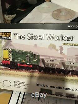 Graham Farish 370-140 The Steel Worker N Gauge Train Set