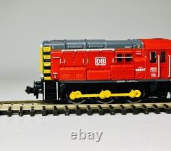 Graham Farish 371-024 Class 08 08907 in DB Schenker livery N Gauge