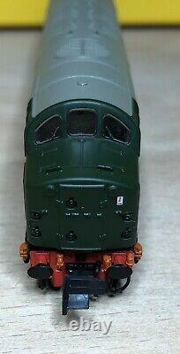 Graham Farish 371-180 Class 40 D211 MAURETANIA BR Green. DCC Sound Fitted