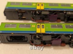 Graham Farish 371-326 N Gauge Class 150/1 2-Car DMU Centro Missing Bogies