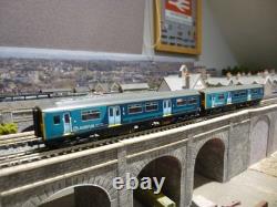 Graham Farish 371-334 Class 150/2 N Gauge Dmu 2 Car 150236 Arriva Wales Livery