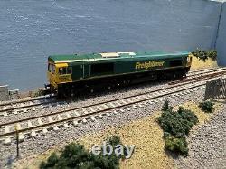 Graham Farish 371-376 N Gauge Class 66 Freightliner Green 66610 DCC Converted