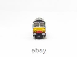 Graham Farish 371-391 Class 66411'Eddie the Engine' DRS/Stobart Rail N Gauge