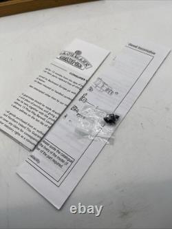 Graham Farish 371-600A N Gauge Class 42 BR Maroon D823 Hermes Diesel Loco