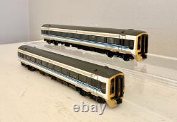 Graham Farish 371-850A N Gauge Class 158 2-Car DMU 158816 BR Regional Railways