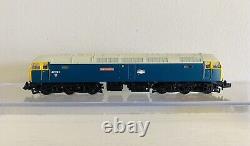 Graham Farish (372-243) Class 47/7 47701'Saint Andrew' in BR Blue DCC Ready