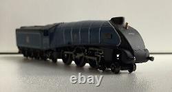 Graham Farish 372-351 N Gauge Class A4 Mallard Express Blue 4-6-2 60022 Boxed