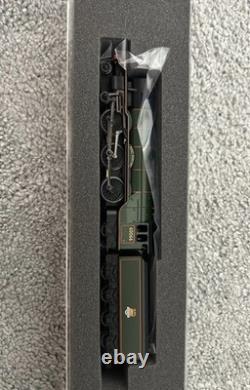 Graham Farish 372-377 N Gauge BR Green A3 60066 Merry Hampton