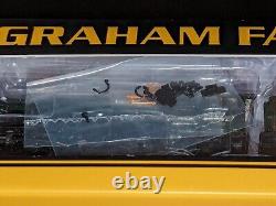 Graham Farish (372-387) Class A2 60527 SUN CHARIOT BR GREEN LATE CREST DCC Ready