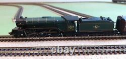 Graham Farish 372-600 N Gauge V2 60800'green Arrow' B. R. Green Late Crest