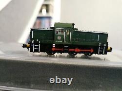 Graham Farish 372-950 N GAUGE CLASS 14 DIESEL D9555 BR GREEN WITH WASP STRIPES