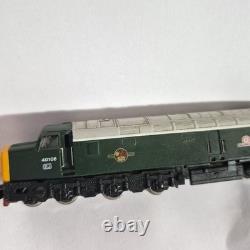 Graham Farish 8114 Class 40 Atlantic Conveyor 40106 N Gauge Train