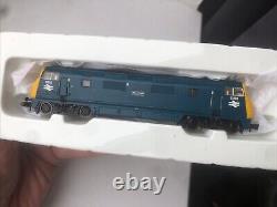 Graham Farish Bachmann 371-601 Class 42 Warship Loco D822 Hercules N Gauge