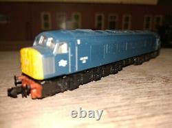 Graham Farish/Bachmann N Gauge Class 44. 44008 Pennyghent BR Blue DCC fitted