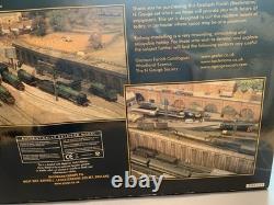 Graham Farish Bachmann N Gauge Train Freight Set Locomotive Railway 370025 Read