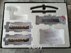 Graham Farish Castle Pullman Train Set (no controller)