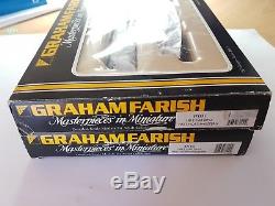 Graham Farish Class 158758 in First Northwestern Livery Ser 371-551 Pair