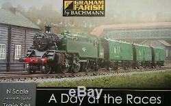 Graham Farish Day At The Races Train Set